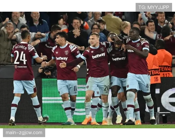 英超“足球基金会”报告：草根足球参与度较疫情前增长15%